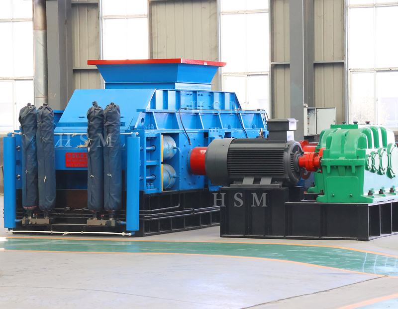 大型全液壓對(duì)輥破碎機(jī)廠家